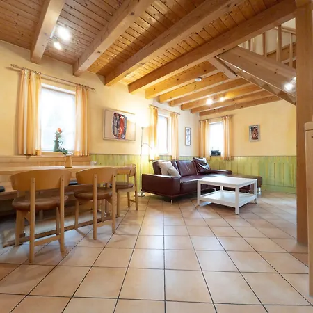 Hof Koehne - Hexenhaus בית נופש שמאלנברג