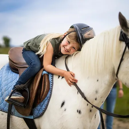 בית נופש Hof Koehne - Hexenhaus